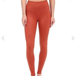 ALO yoga sunbaked glossy leggings